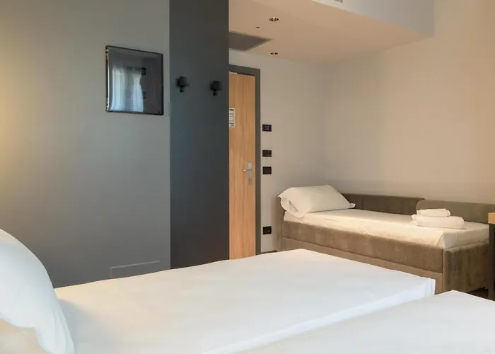 Leonessa 3* Брешія