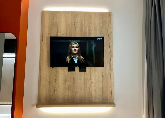 Готель Leonessa 3*