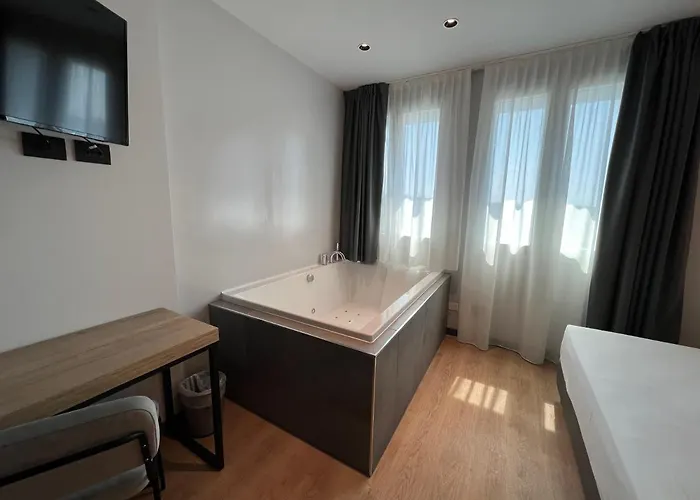 Leonessa 3* Брешія