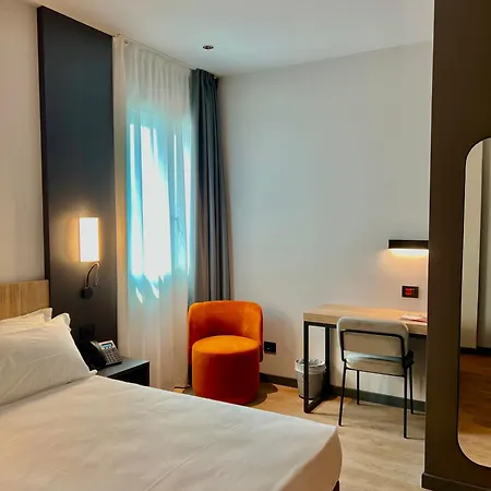 Leonessa Hotel 3*