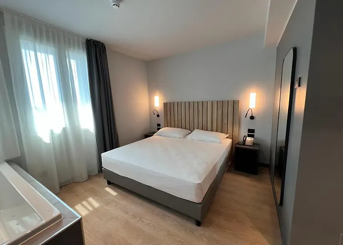 Leonessa Hotel Brescia